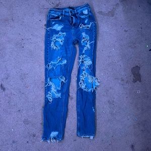 American eagle distressed jeans